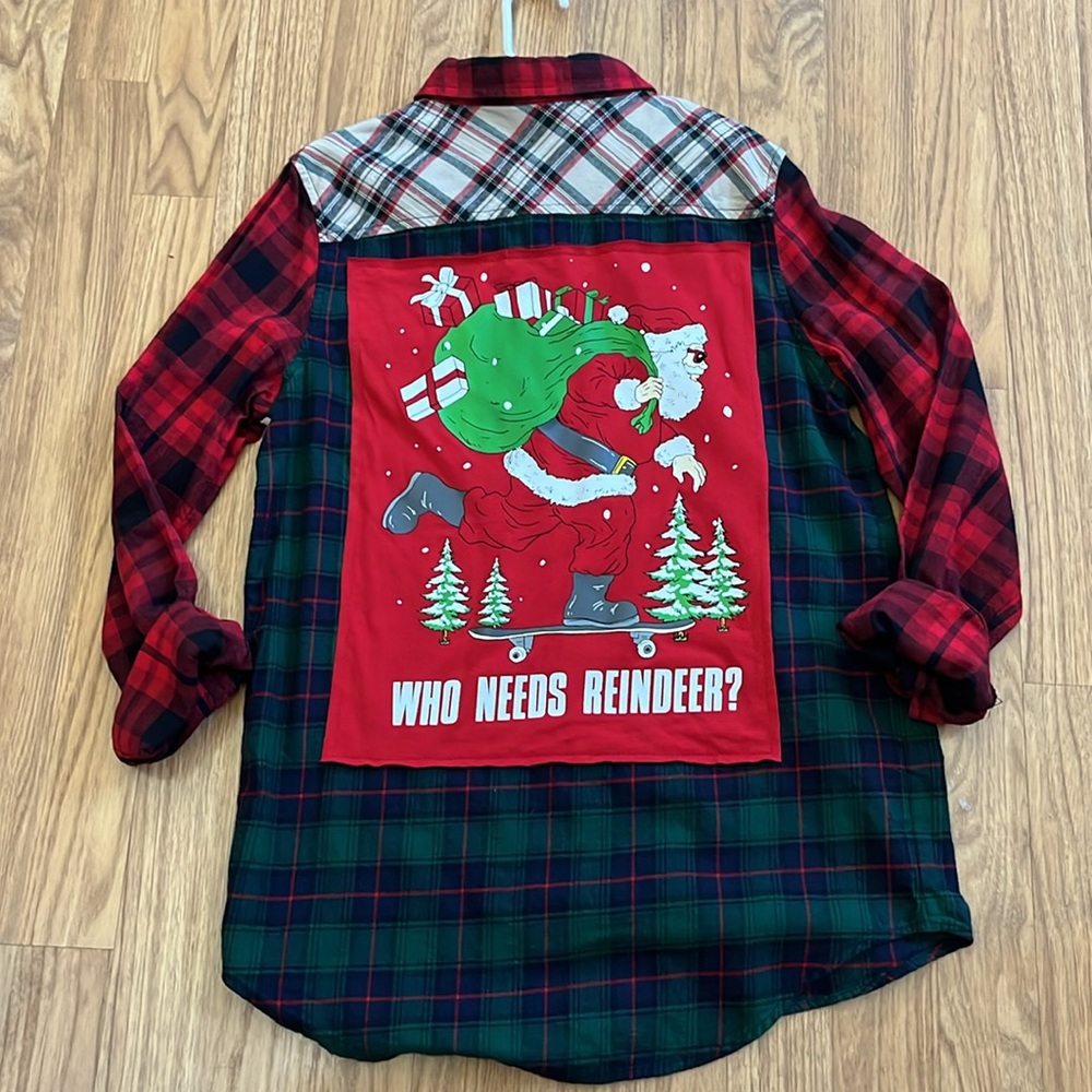 Crhistmas Santa Who needs Reindeer? Flannel Shirt upcycled unisex Large (12-14)